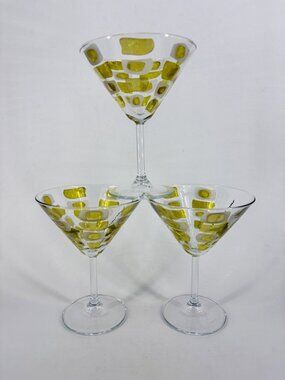 Mohegan Sun Casino Restaurant Ware Hotel Martini Glasses Mod Green Iridescent